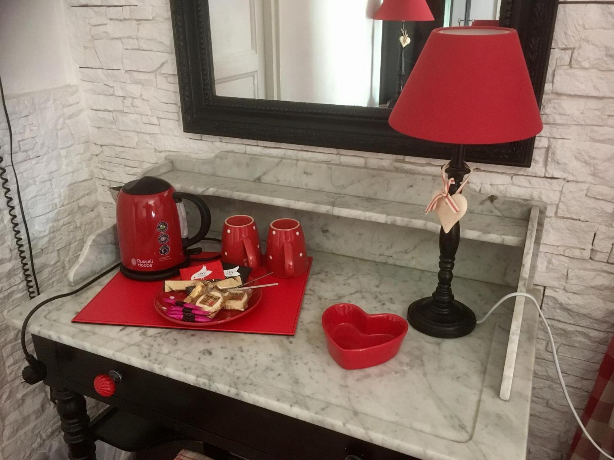 Hotel Boutique Saint-Louis ليزيو المظهر الخارجي الصورة