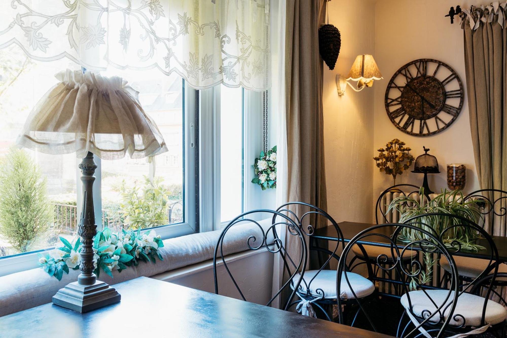 Hotel Boutique Saint-Louis ليزيو المظهر الخارجي الصورة